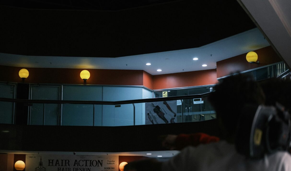Manned Guarding vs CCTV for Retail: What Actually Stops Shoplifting